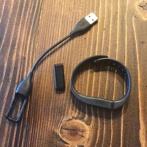 Fitbit flex with band and charger